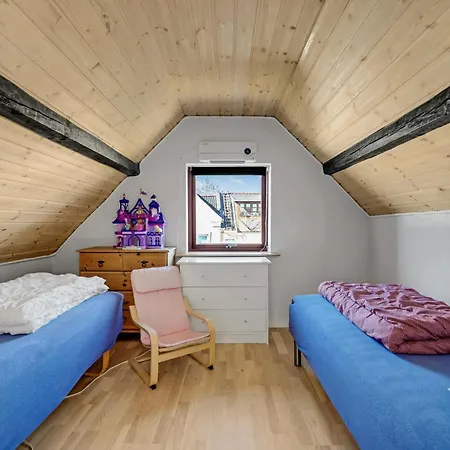 2 Bedroom Amazing In Orum Djurs *