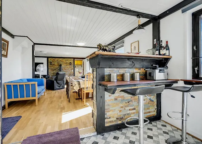 2 Bedroom Amazing In Orum Djurs 別荘 *